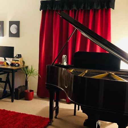 Rod'S Room - Private Parking 애버딘 외부 사진